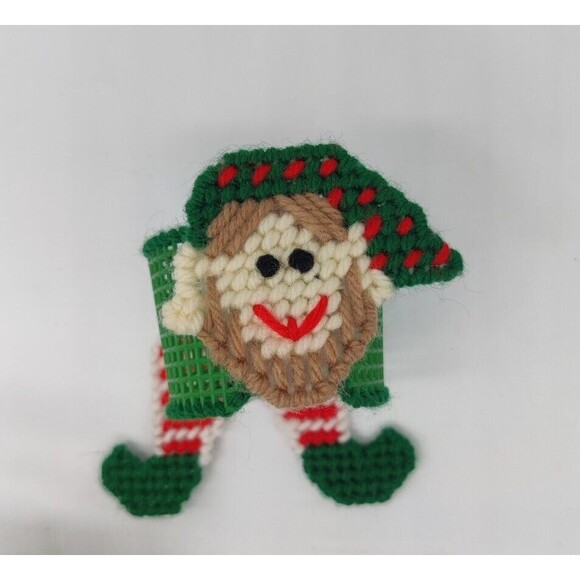 Vintage Christmas Holiday Napkin Rings Plastic Canvas Needlepoint Elf & Reindeer - Picture 5 of 8